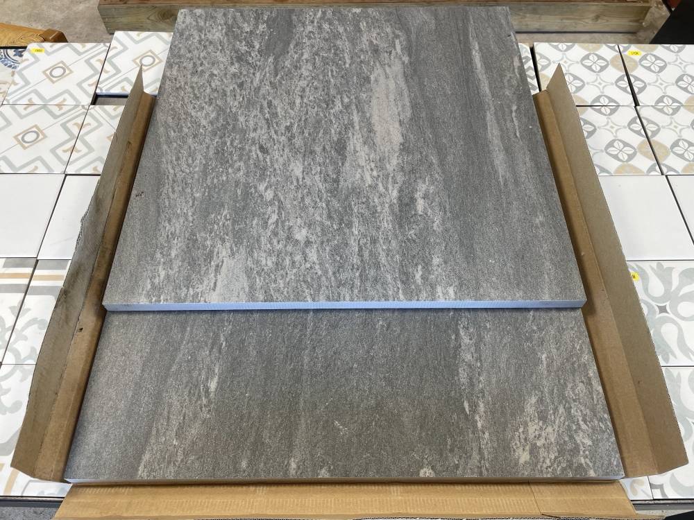 CARRELAGE TERRASSE FP2 37€00 TTC
